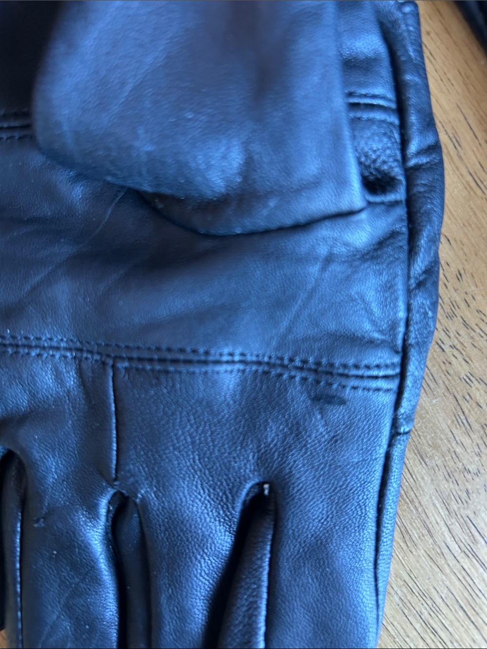 3M Thinsulate Black Winter Gloves Insulated and Durable - Picture 5 of 5